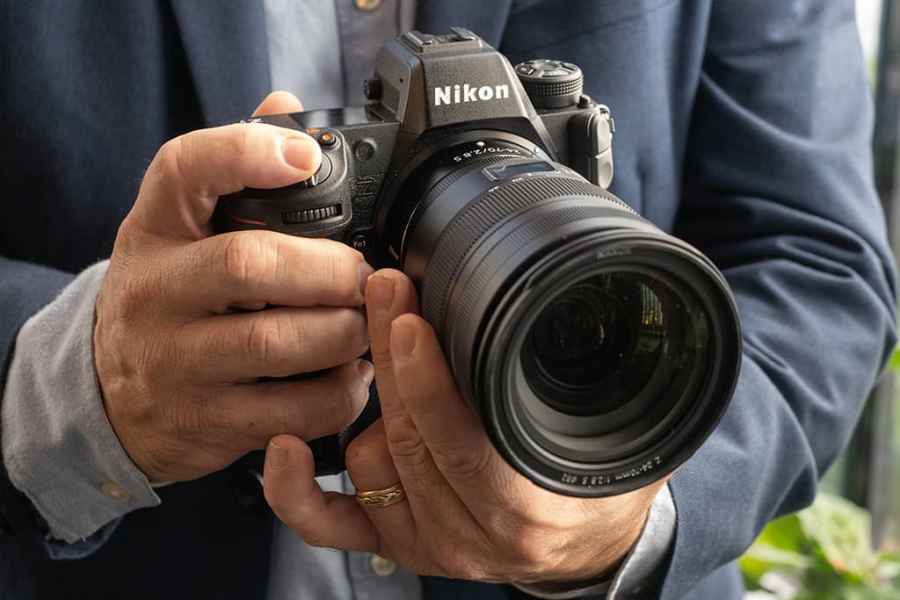 Nikon Z9 in hand