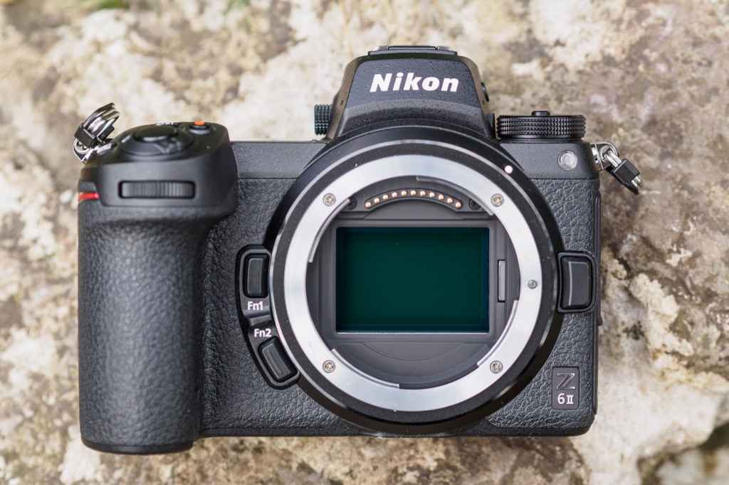 Best FF Nikon Mirrorless Camera: Nikon Z6 II