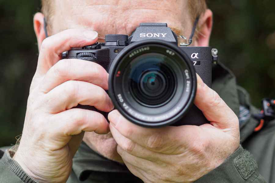 Sony has fitted the A7 IV with an improved higher-resolution viewfinder