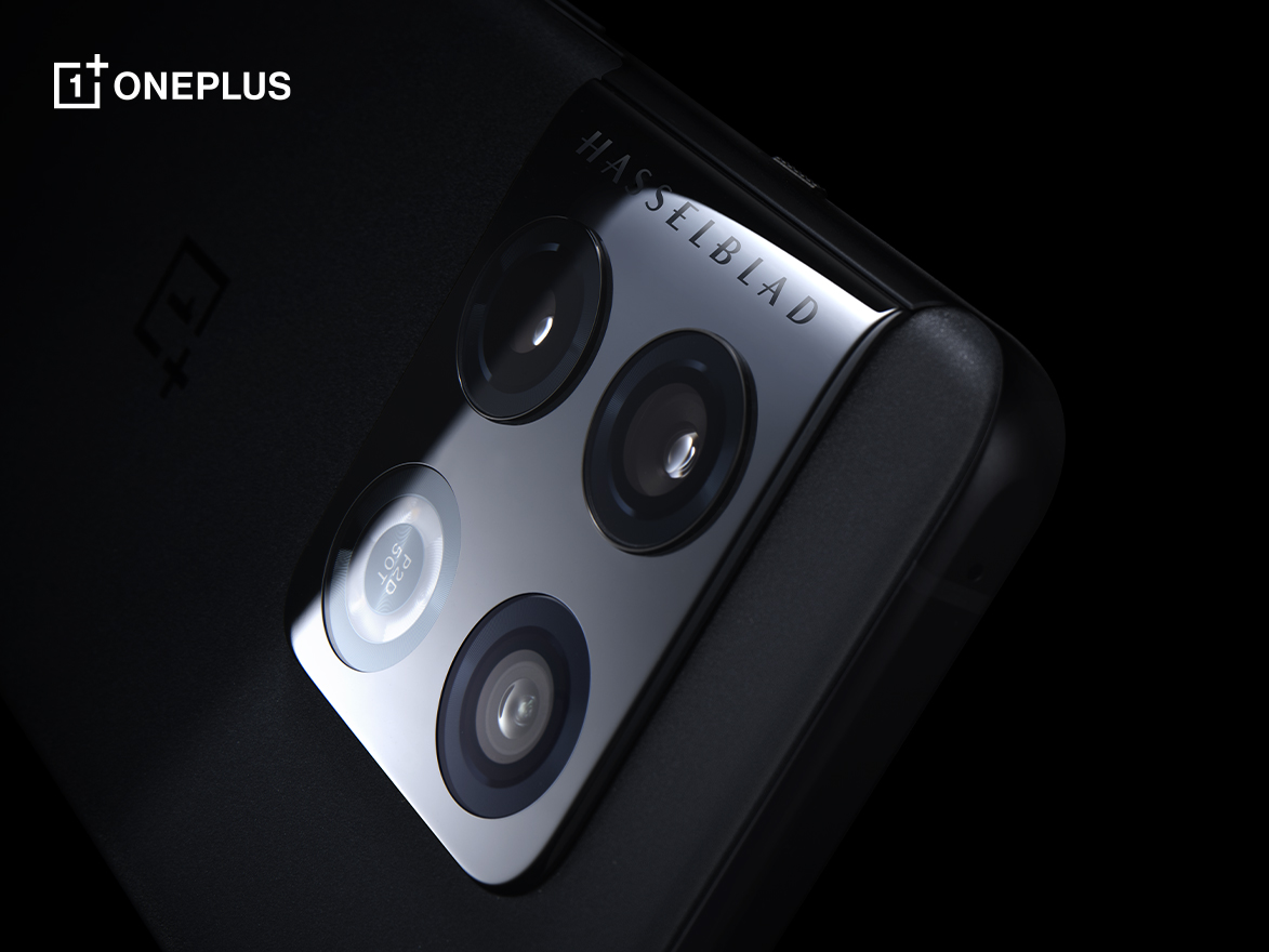 The rear Hasselblad cameras of the OnePlus 10 Pro smartphone