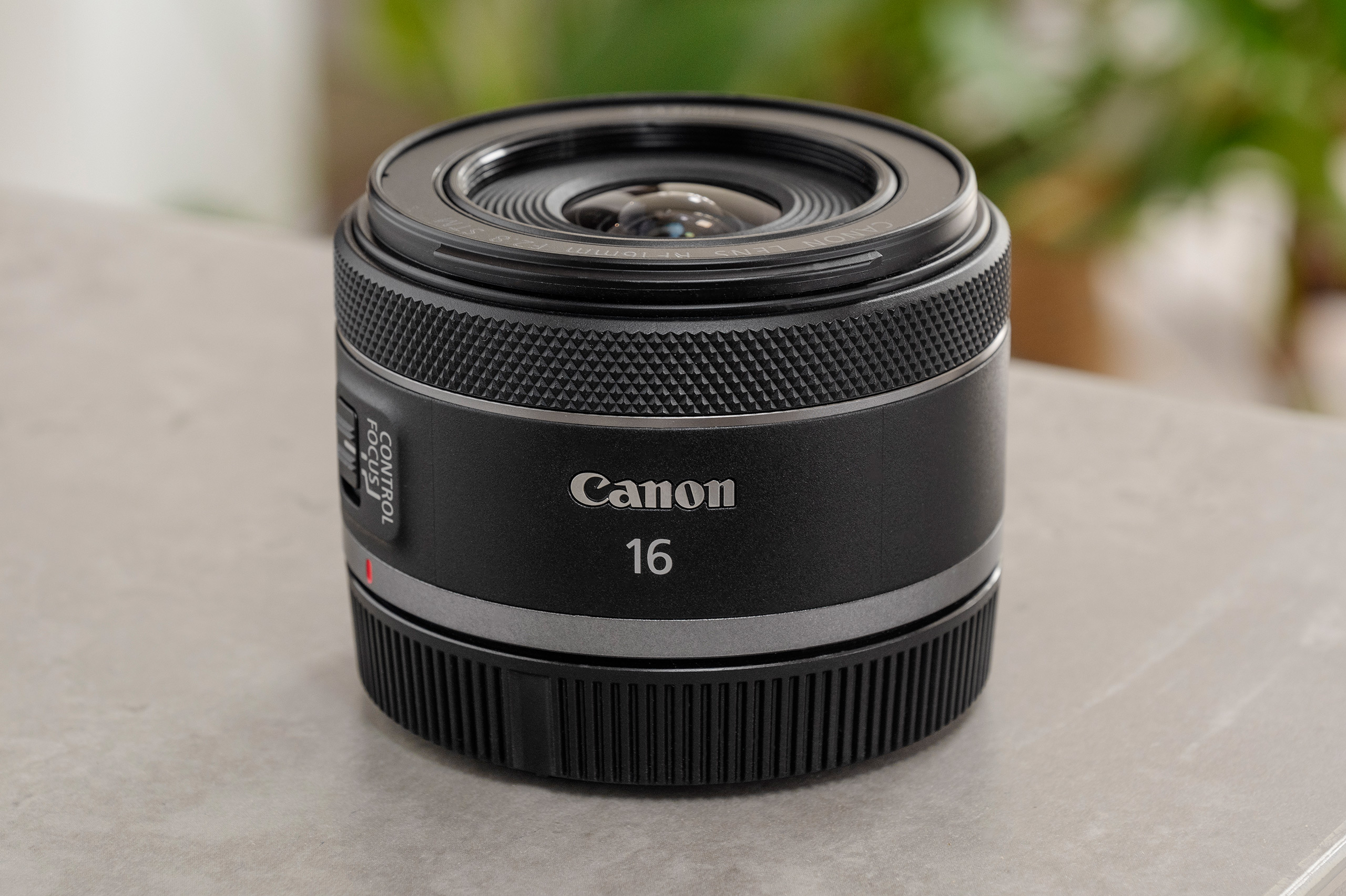 Canon RF 16mm F2.8 STM lens