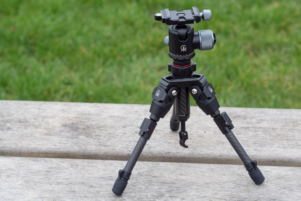 The legs can be swapped out to make this mini table-top Gearing tripod