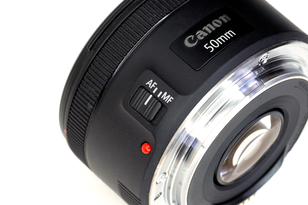 Canon EF 50mm F1.8 STM lens AF/MF switch