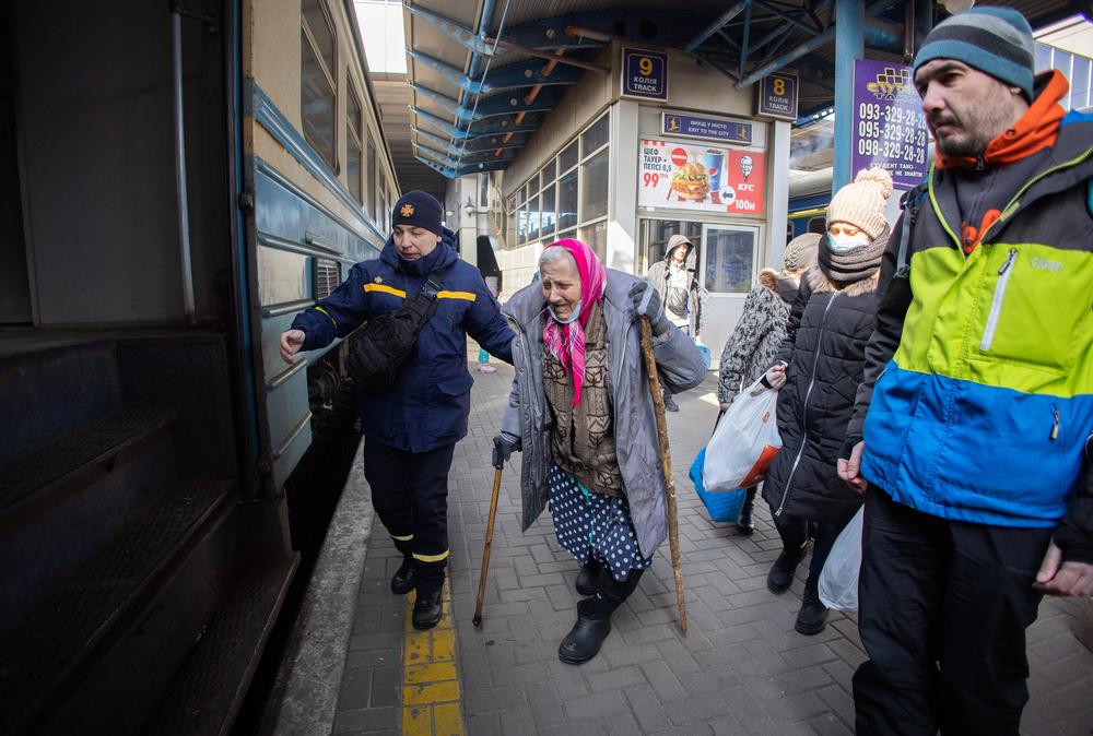 A senior woman at the railway station in Kyiv, Ukraine, 11 March 2022. Photo: Fotoreserg, courtesy Deposit Photos