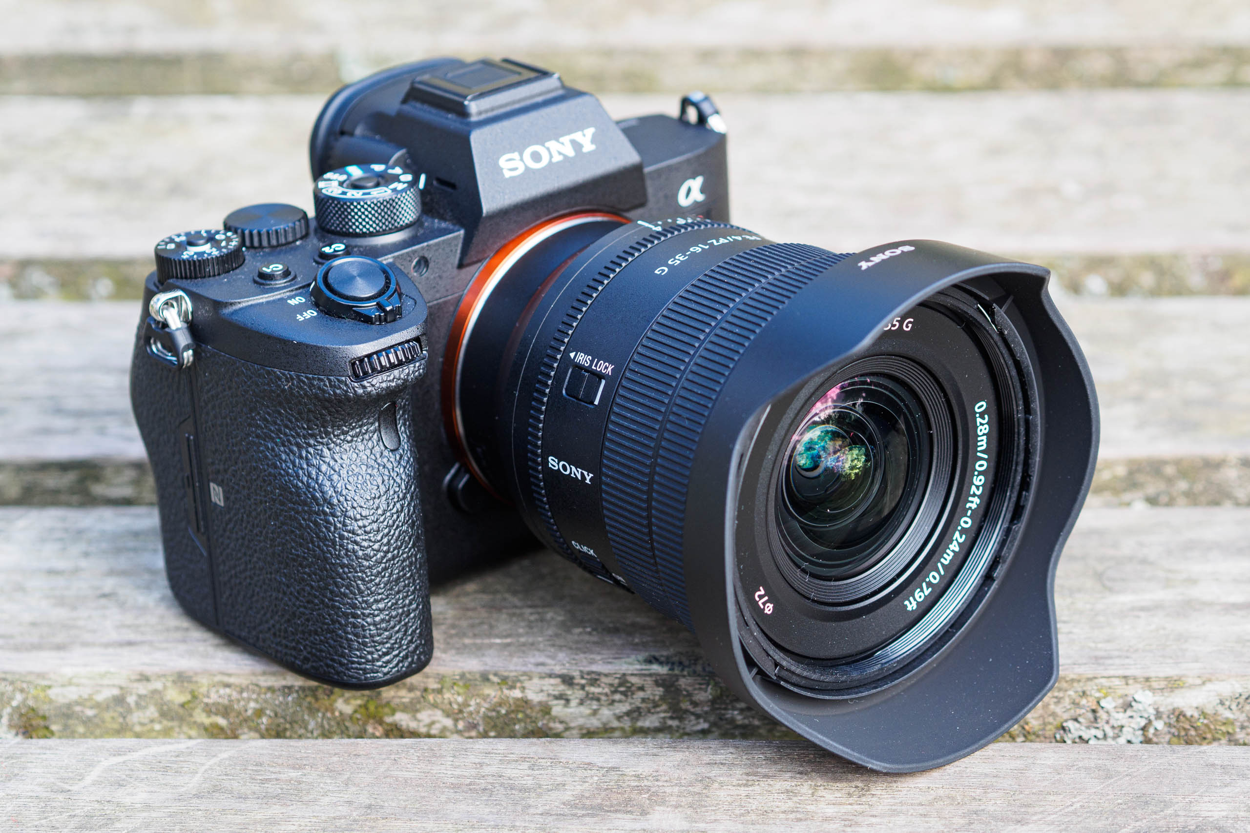 The Sony FE 16-35mm F4 G on the Sony Alpha 7R IV
