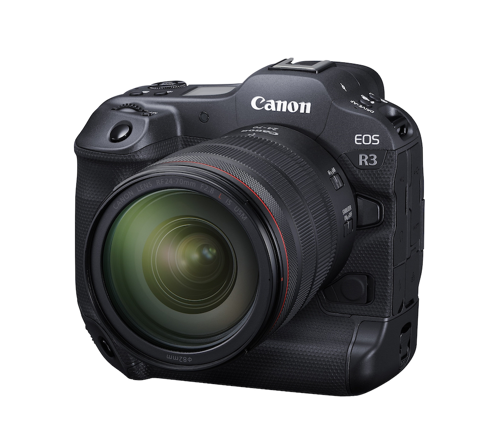 The EOS R3 features an eye-controlled AF system, a technology that has its roots in the 1990s