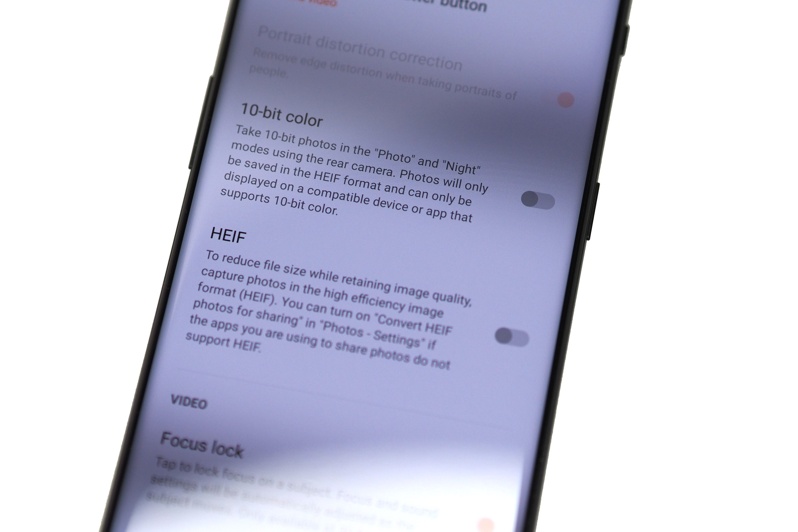 OnePlus 10 Pro 10-bit HEIF image settings