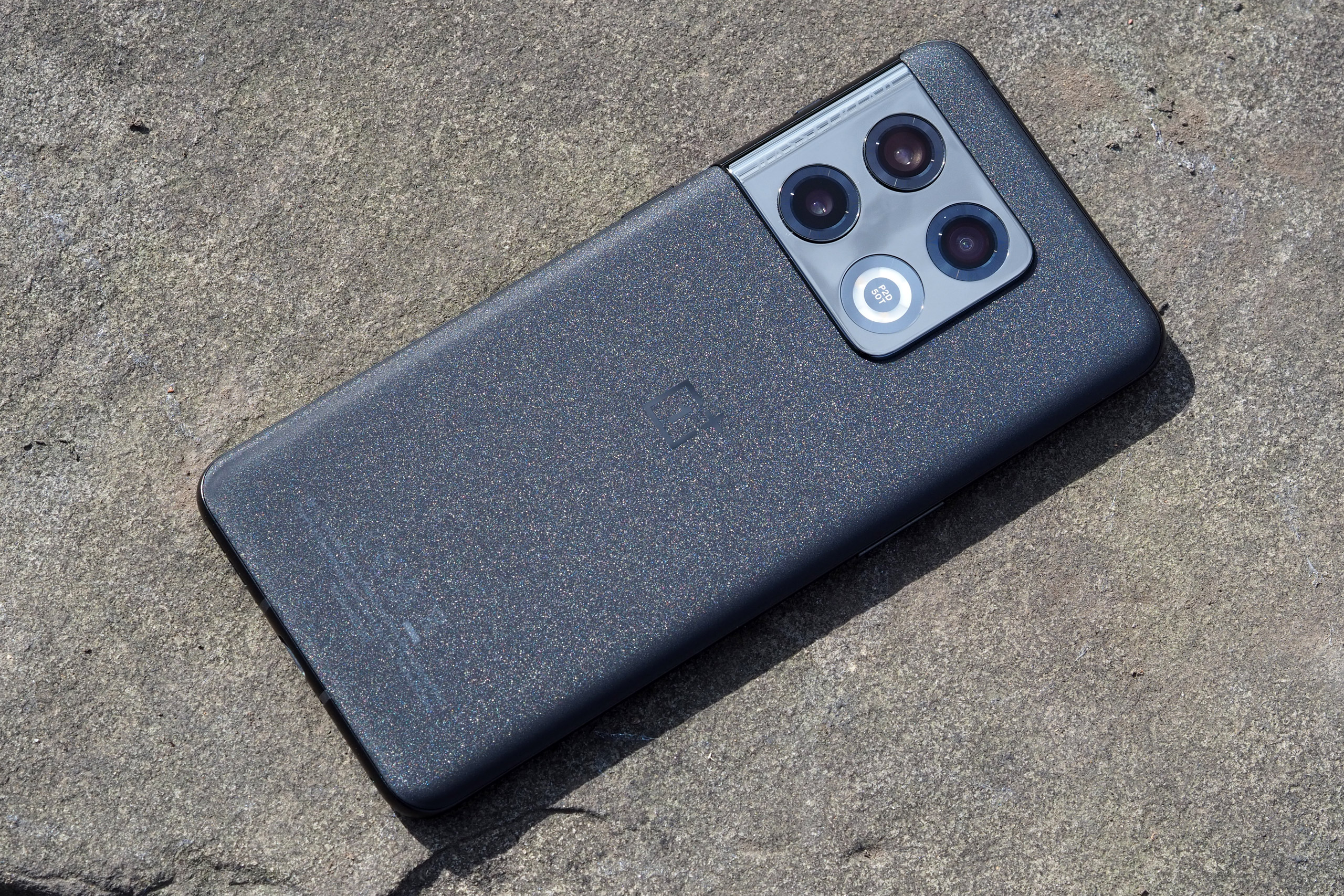 OnePlus 10 Pro Matte Black - Rear