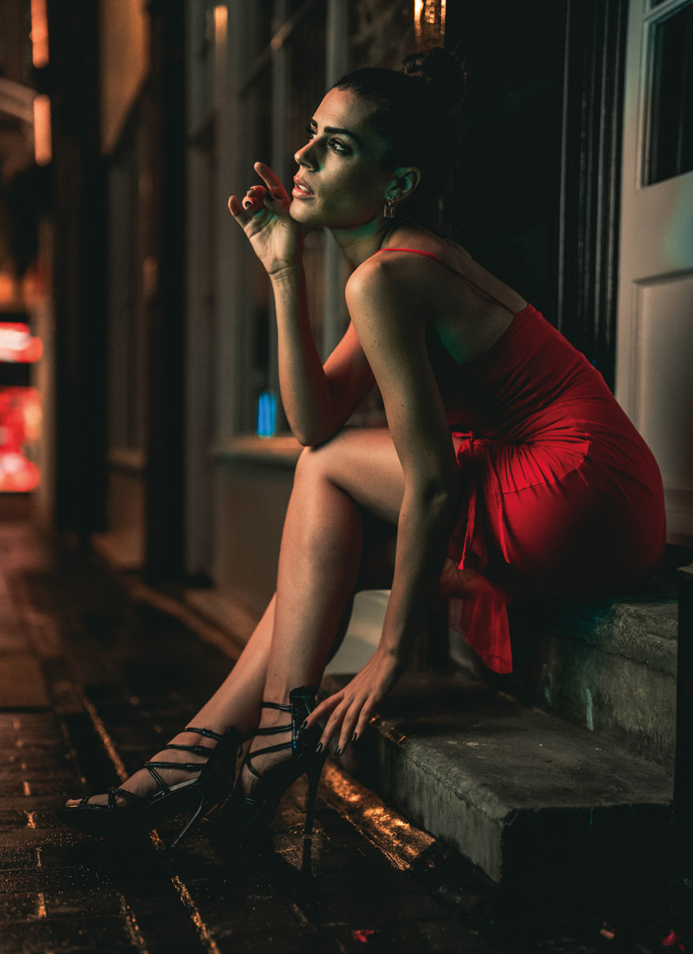 Sam Nash - The main light was a Rotolight AEOS 2 plus a NEO 3 for the turquoise accent lighting. Location: Soho, London. Model: @alba.sanchezx, Sony Alpha 1, 50mm G Master