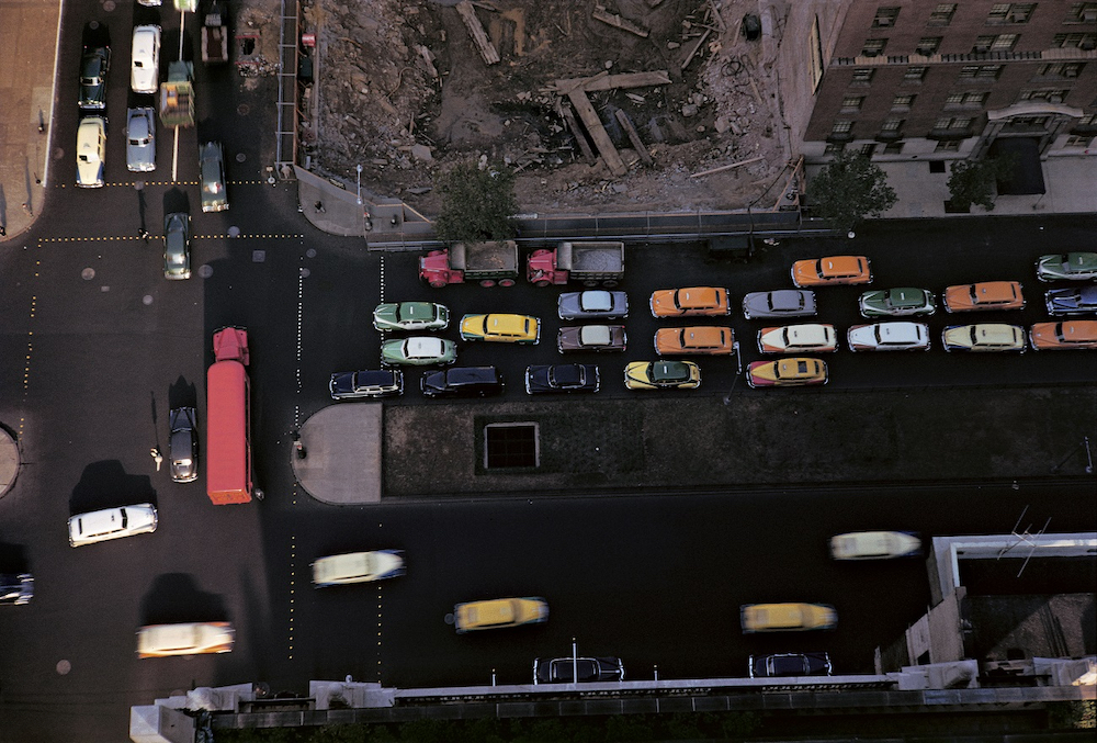 Street gorge, New York City, USA, 1954. © Werner Bischof/Magnum Photos