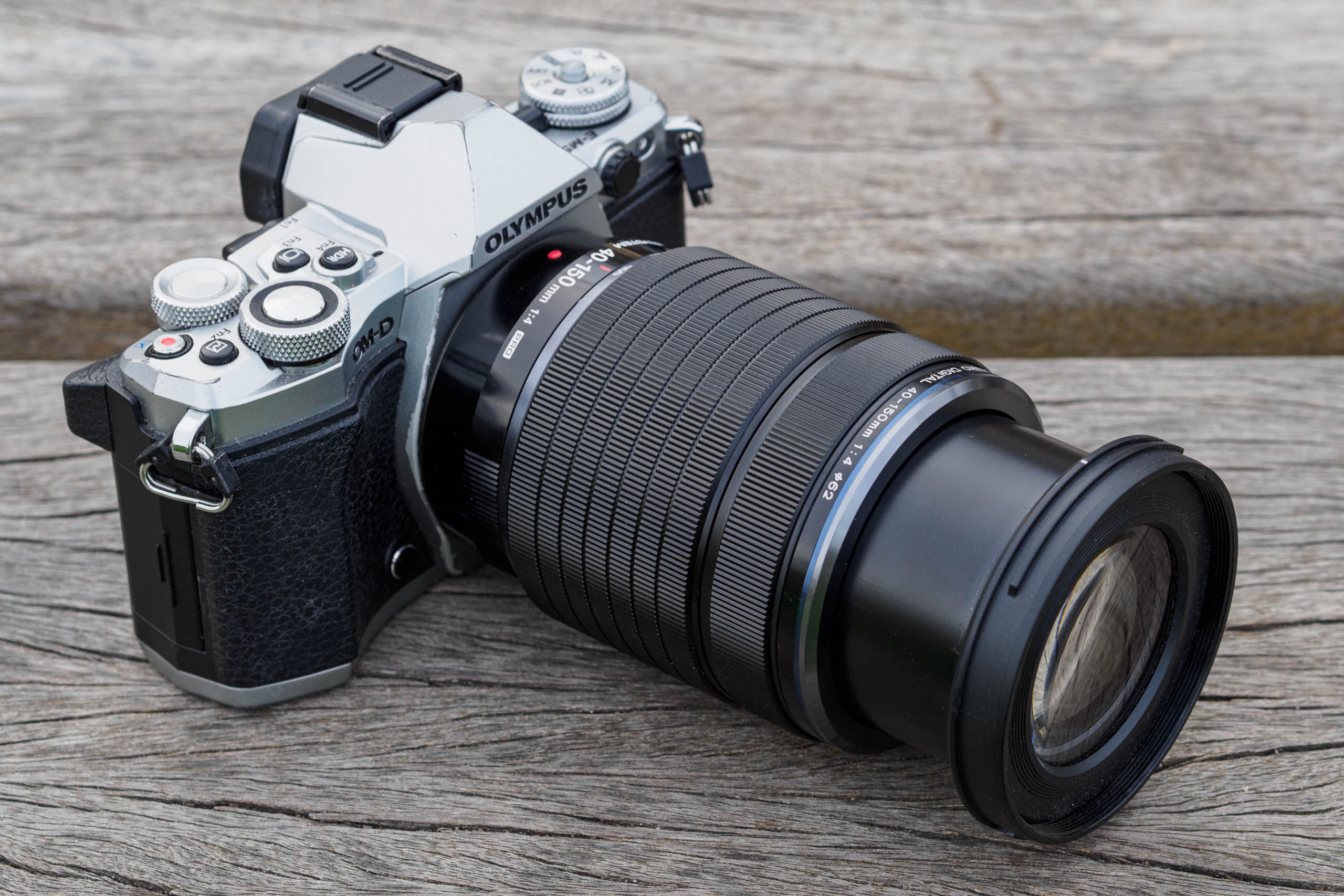 OM-D E-M5 MARK III SILVER、40-150mm レンズ - テレビ・オーディオ ...