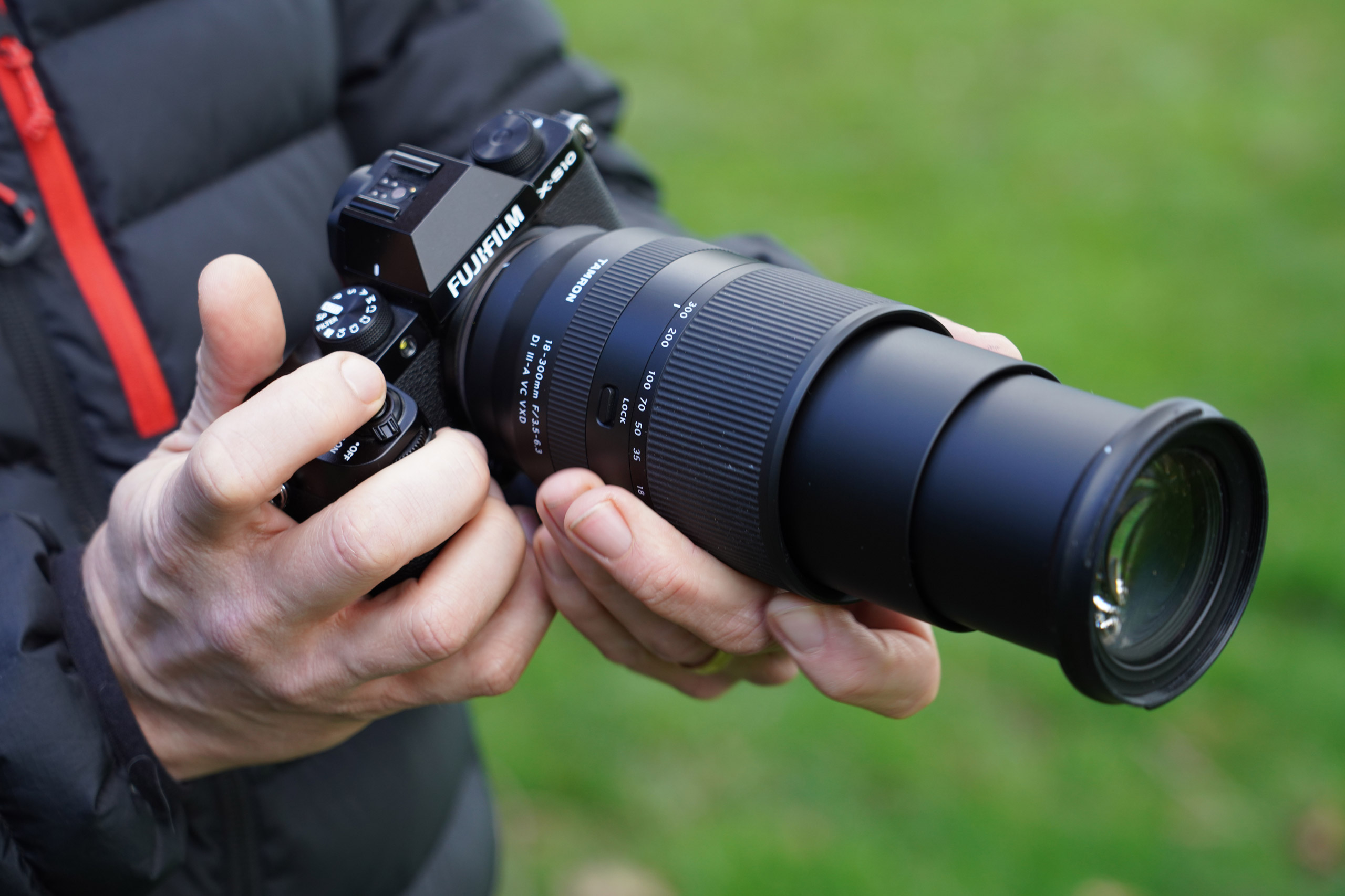 Tamron 18-300mm F/3.5-6.3 Di III-A VC VXD Review - Amateur