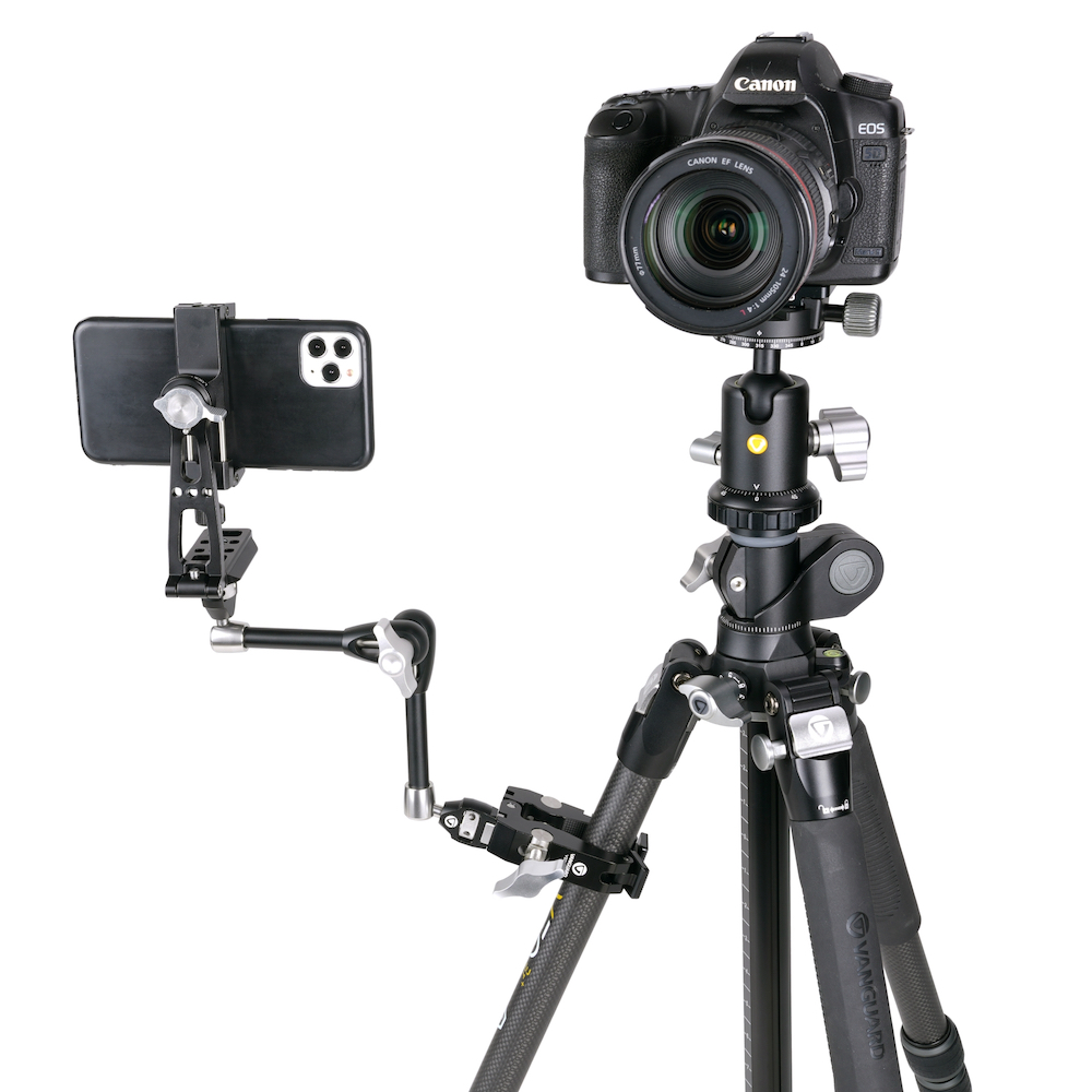 The Vanguard VEO CP-65 kit attached to a tripod leg