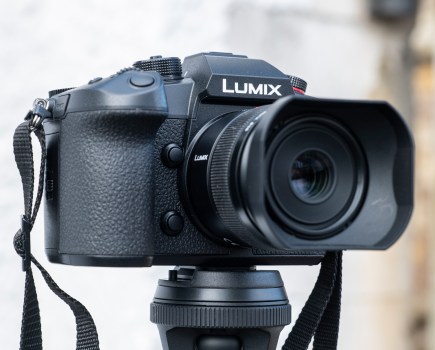 Panasonic Lumix GH6 front