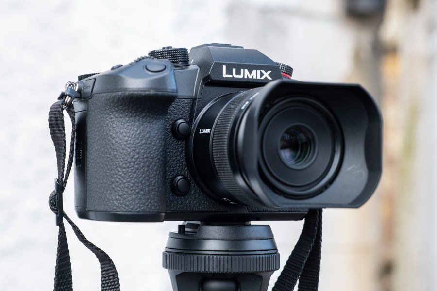 Panasonic Lumix GH6 front