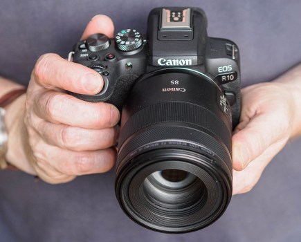 Canon EOS R10 with 85mm lens