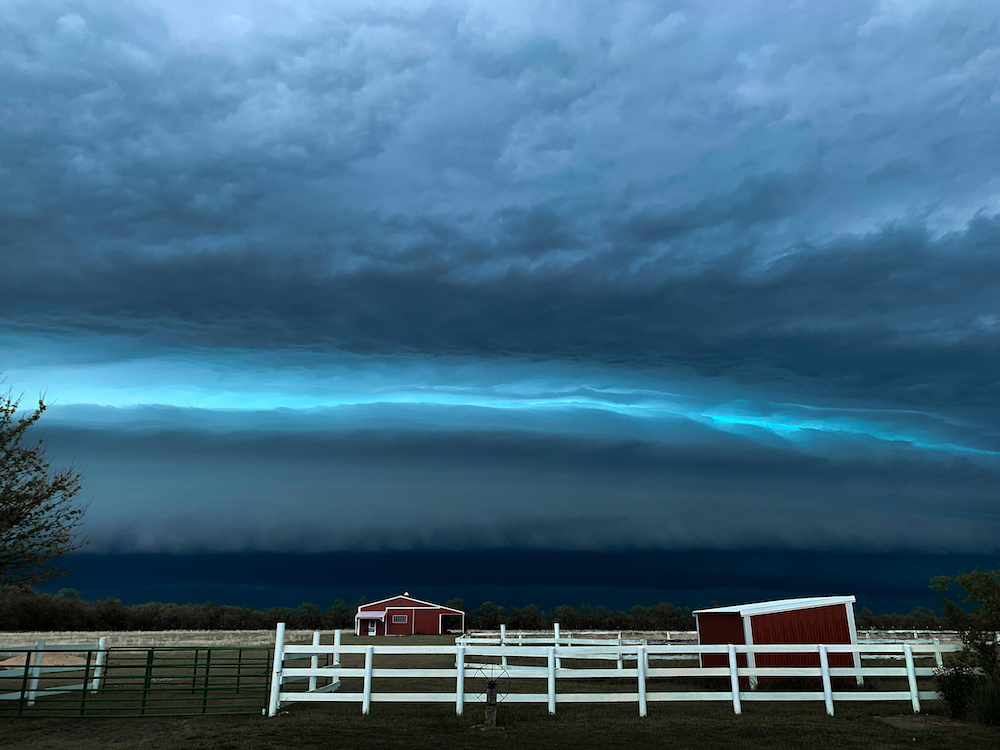Kansas Storm, USA, showing an approaching supercell - winner of Young Weather Photographer of the Year 2021. © Phoenix Blue