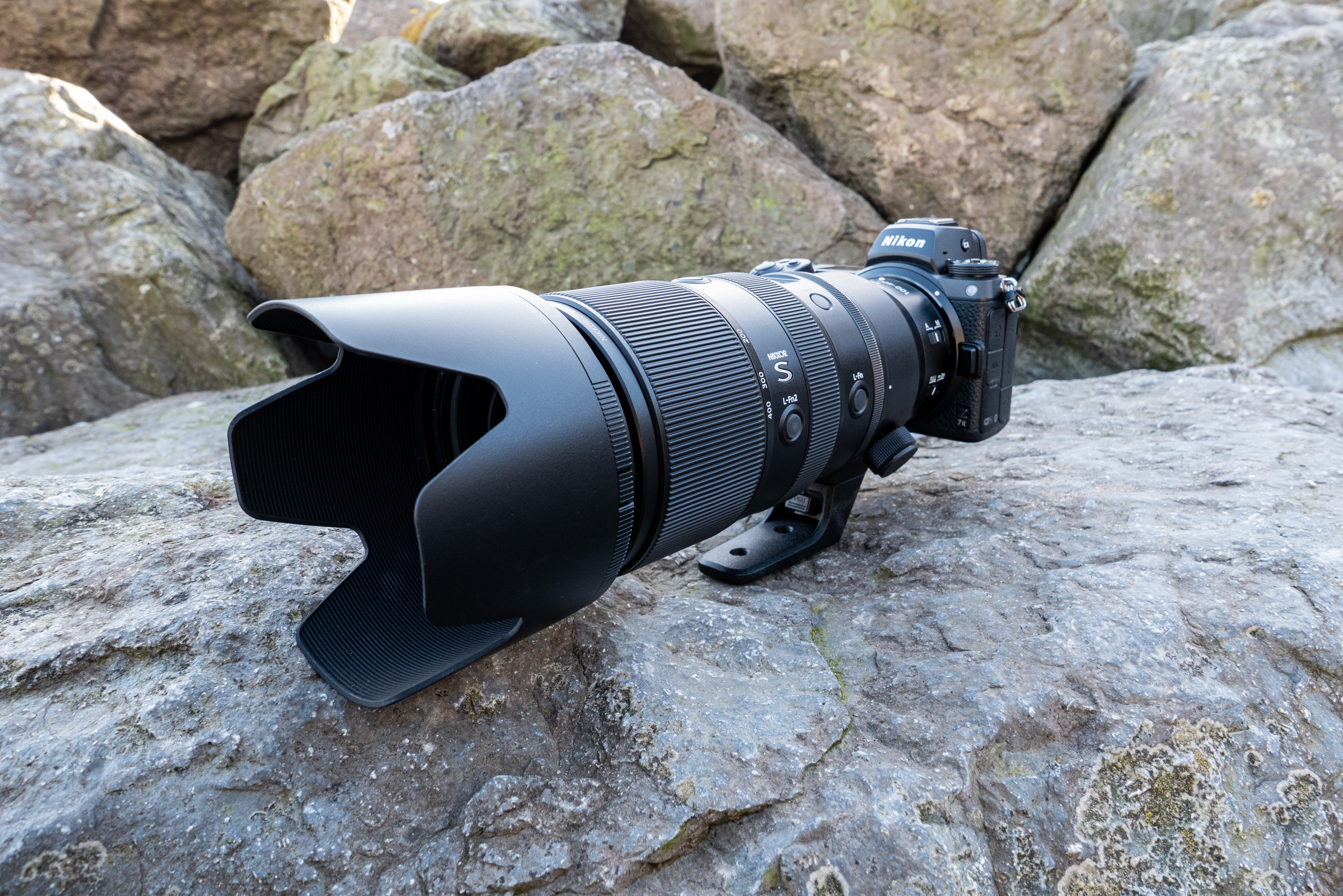 Nikkor 100-400mm with lens hood