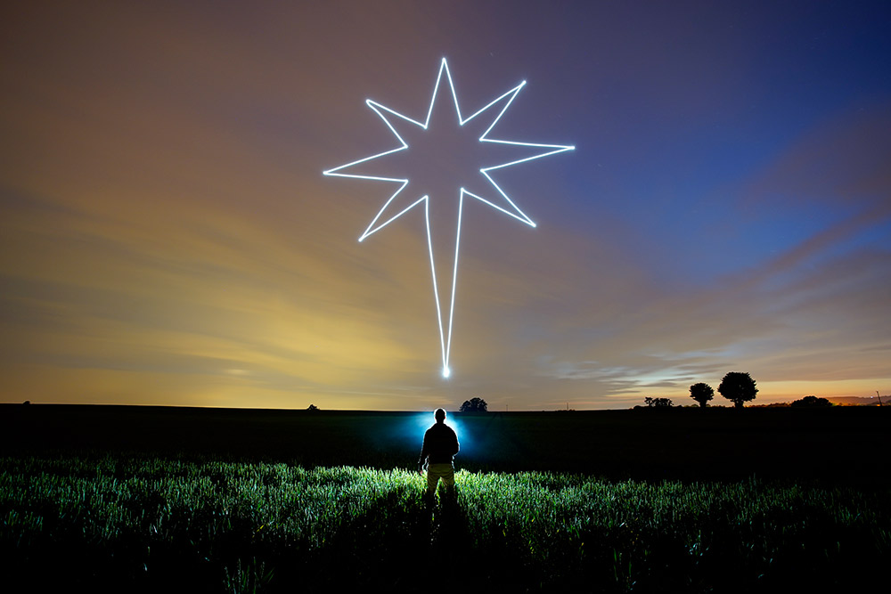 Wandering Star. ‘Drone-mounted lights drew the star shape