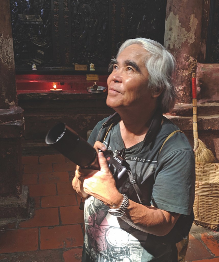 Nick Ut in Vietnam, 2020. © Geoff Harris/Amateur Photographer