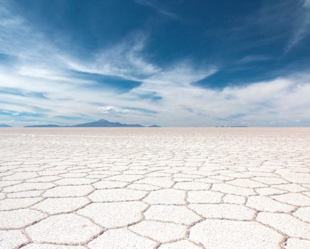 Salar the Uyuni, Bolivia, is the world's largest salt flat