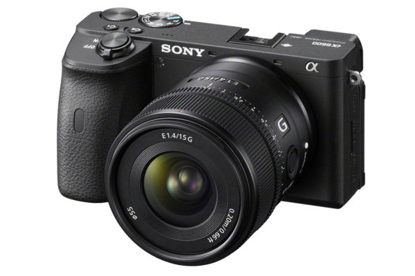 Sony E 15mm F1.4 G on Sony A6600 