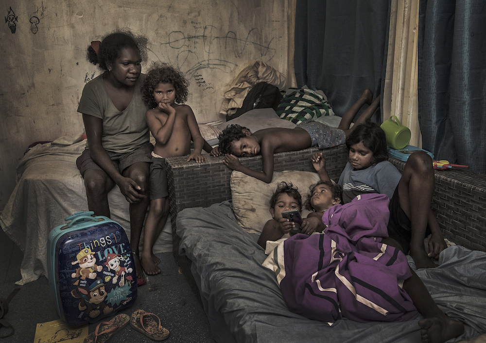 The Yarrick Family of Kunhanhaa. © Brian Cassey/International Portrait Photographer of the Year 2022