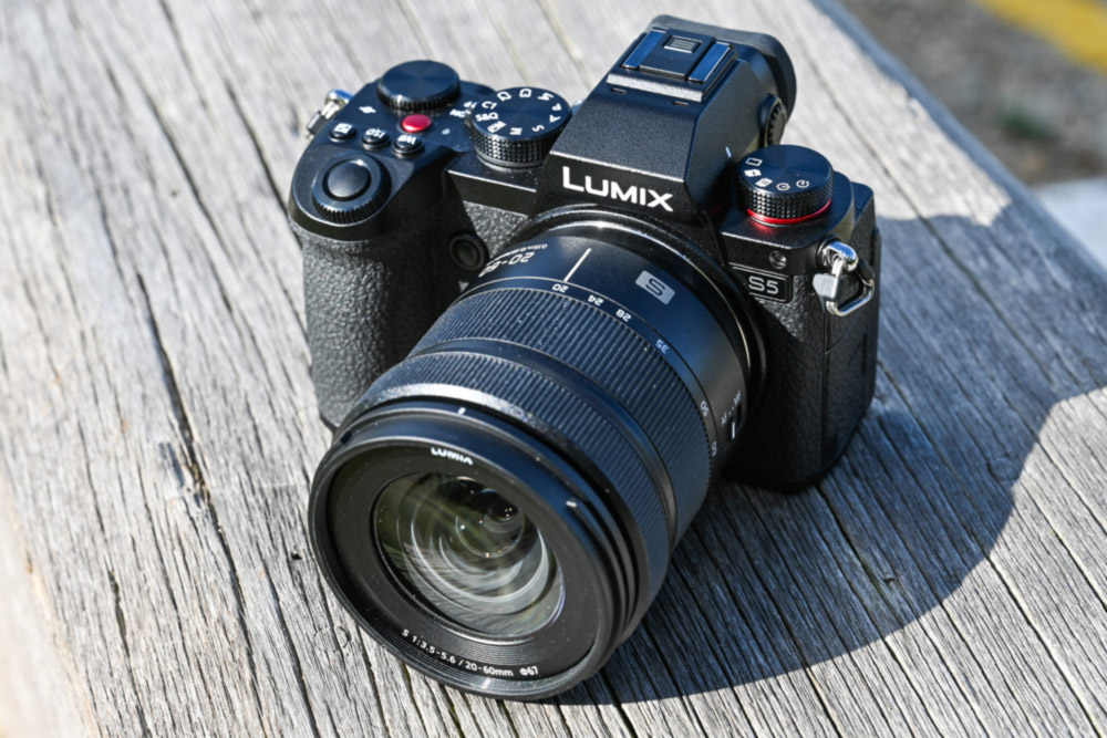 Panasonic Lumix S5 + 24-105 mm f3.5-5.6 - cámara full frame - DCS5EMEK