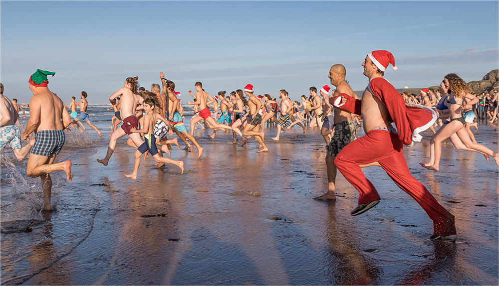 christmas running to the sea best of british photo