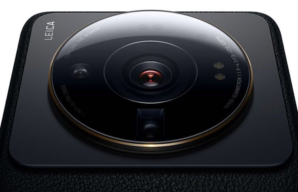 Leica camera unit on the rear of the Xiaomi 12S Ultra smartphone
