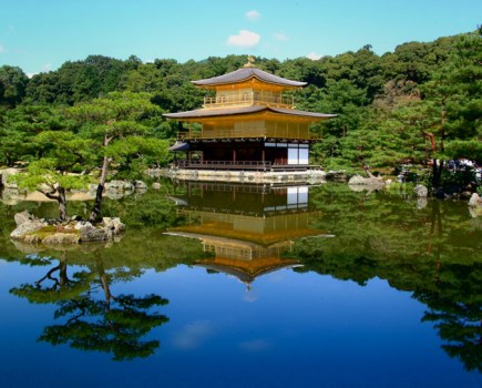 Nigel Atherton - Kinkaku-ji temple in Kyoto, Japan