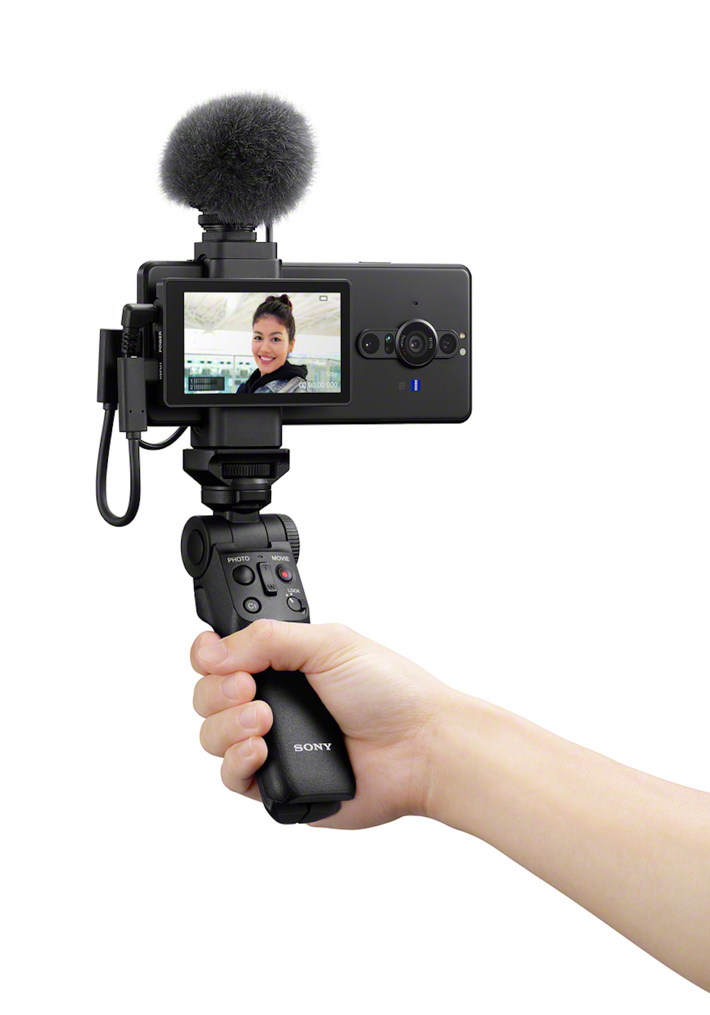 The ECM-G1 mic being used with an Xperia smartphone