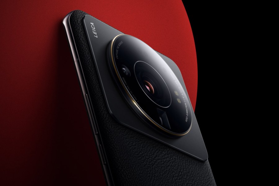 The large dome for the Leica camera on the Xiaomi 12S series of smartphones