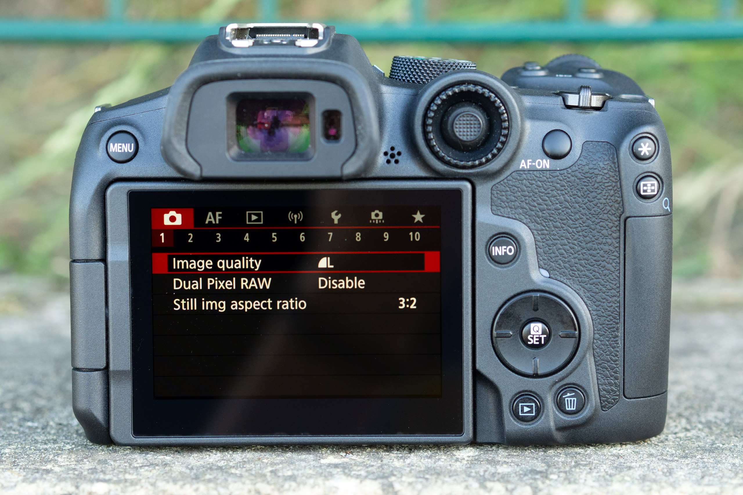 Canon EOS R7 menus which match Canon's other cameras