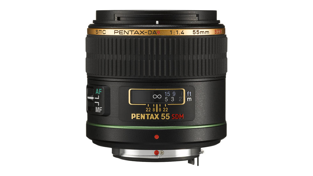 smc Pentax-DA* 55mm F1.4 SDM lens