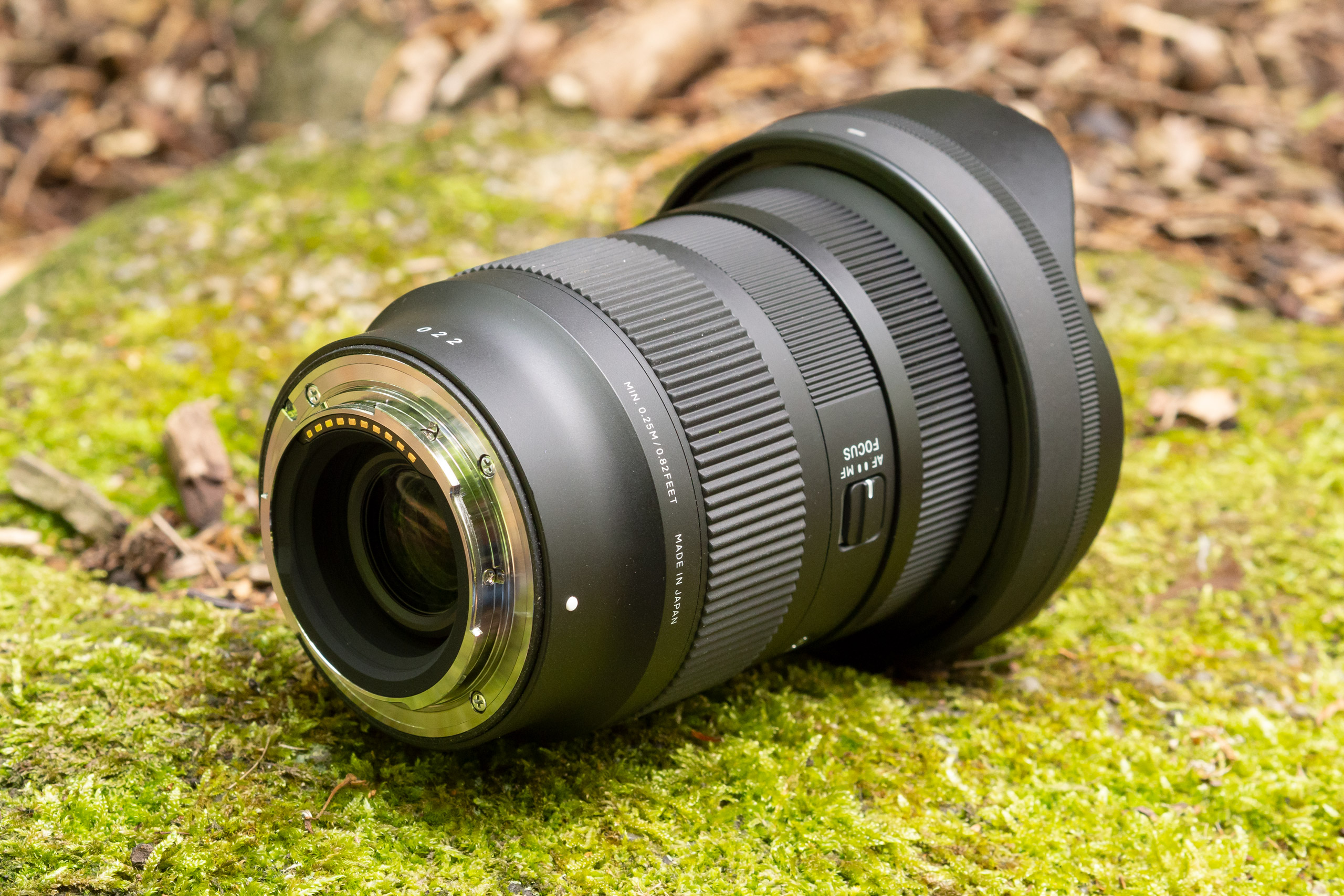 The Sigma 16-28mm F2.8 DG DN C lens from the rear