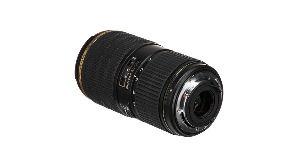 smc Pentax-DA* 50-135mm F2.8 ED [IF] SDM lens