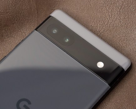 Google Pixel 6a rear cameras, Grey, Photo: Joshua Waller