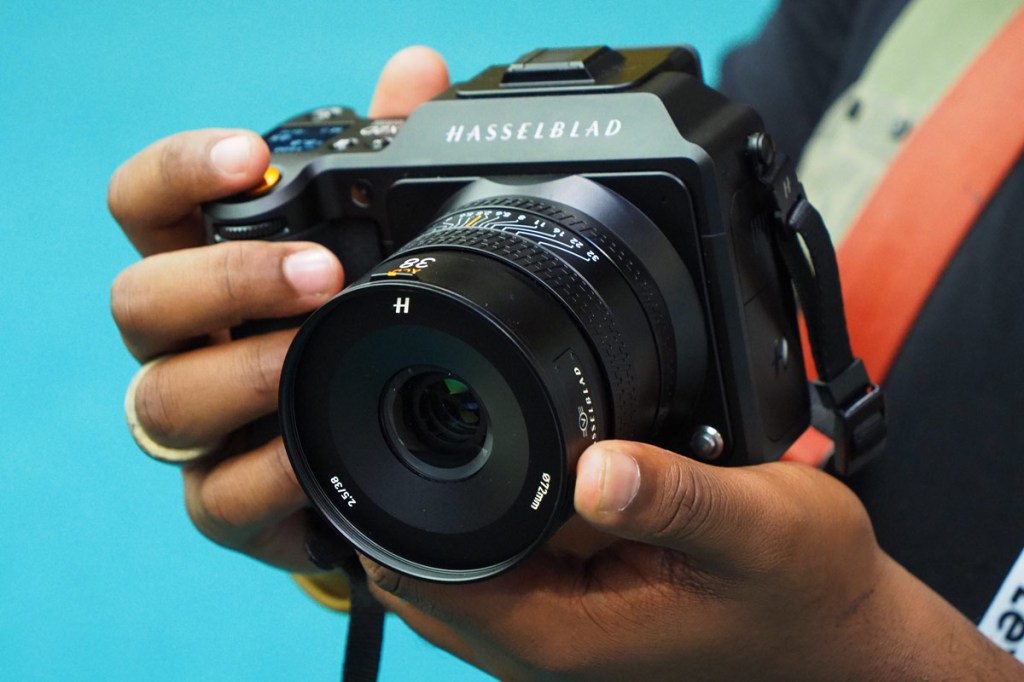 Hasselblad X2D 100C in hand with Jon Devo, with new V lens, Photo: Joshua Waller