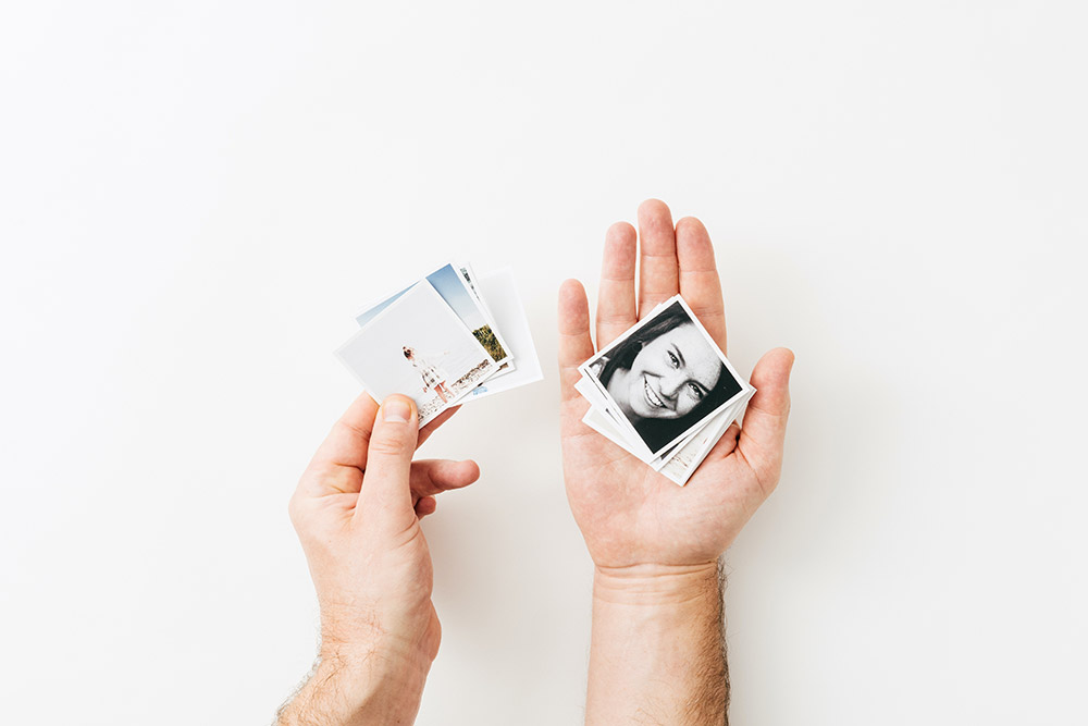 square prints as photo gifts