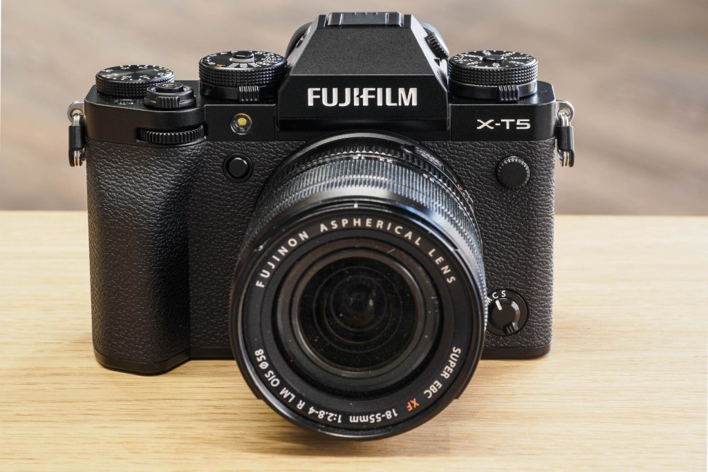 Fujifilm X-T5 review