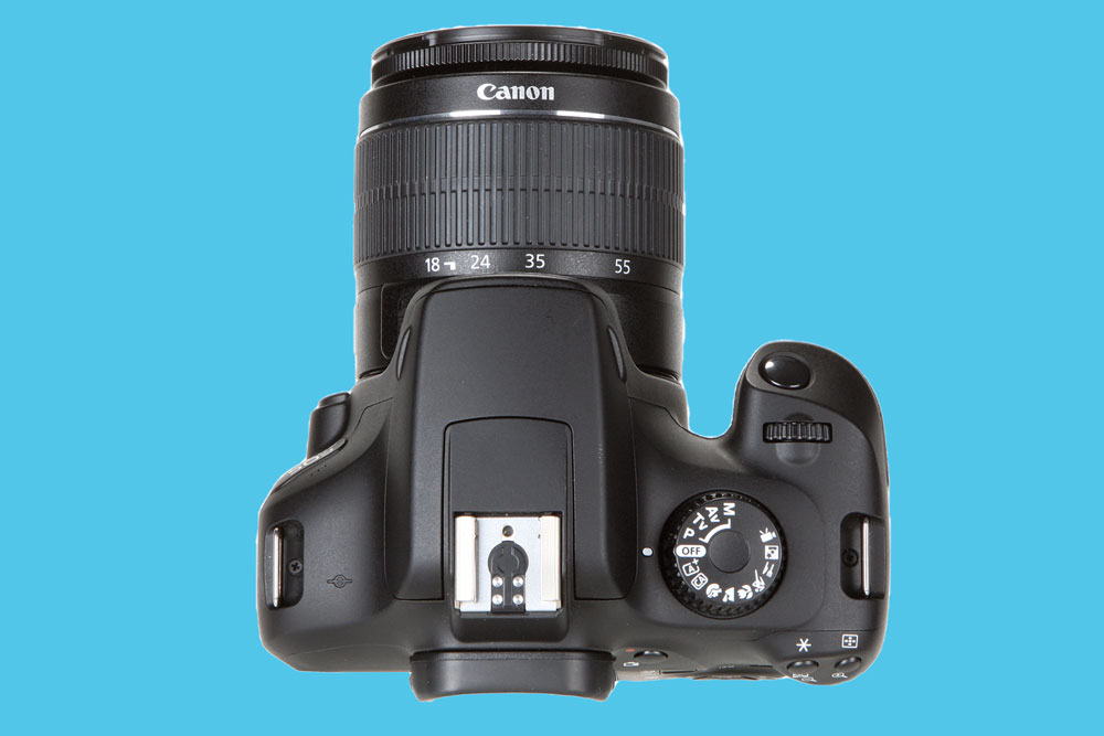 Canon EOS 4000D + EF-S 18-55 Lens