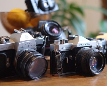 Film SLR cameras group shot - how to check if a film camera works