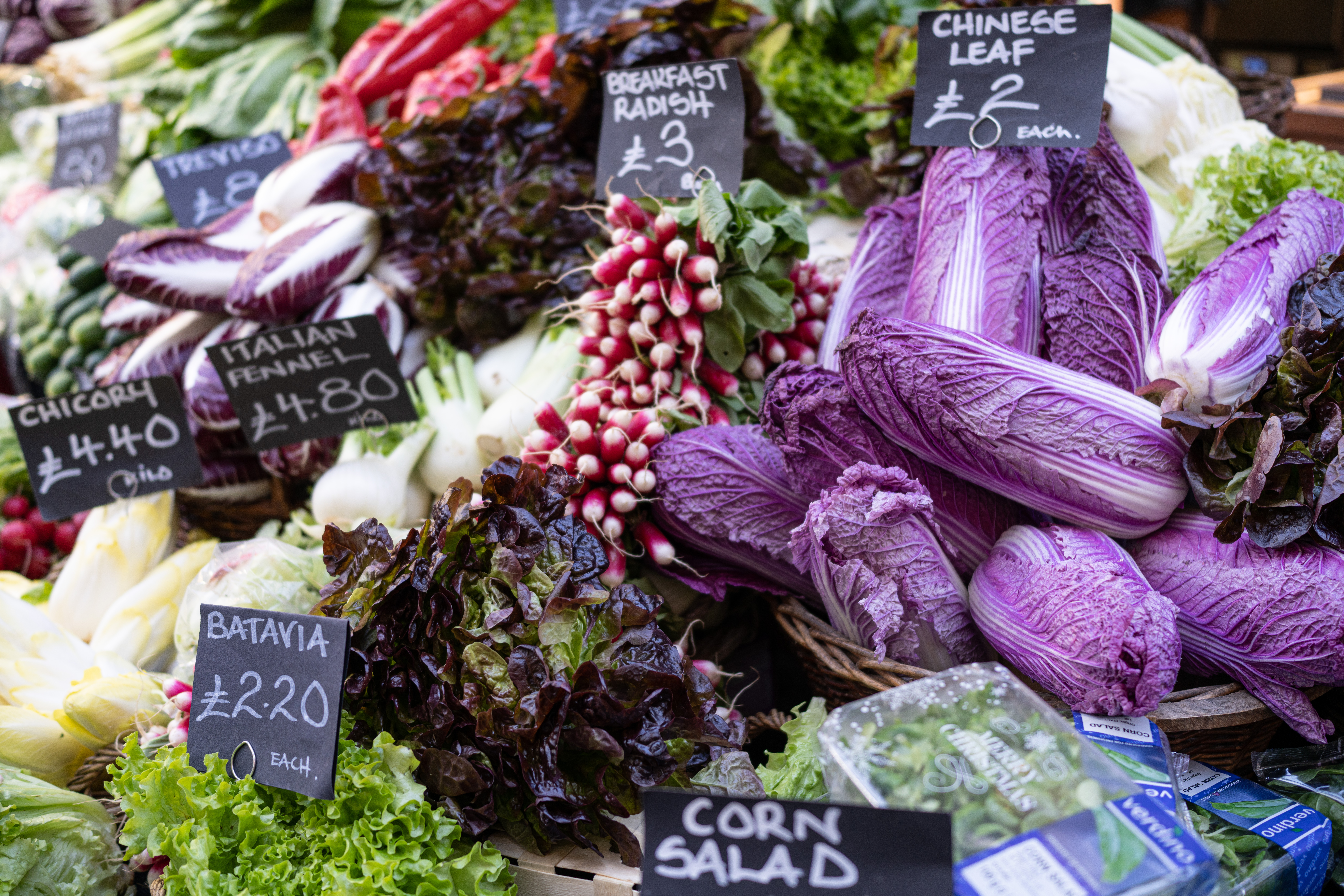 Sony A7R V vegetable market sample image