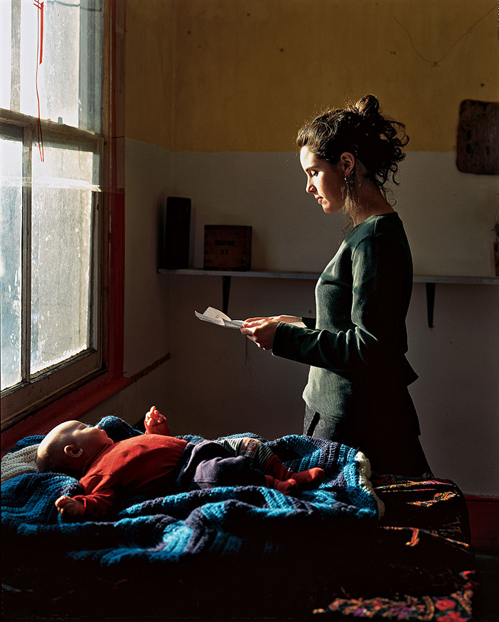 Tom Hunter, Woman Reading a Possession Order, 1997, Ilfochrome print. Ilfochrome print. Photo Tom Hunter