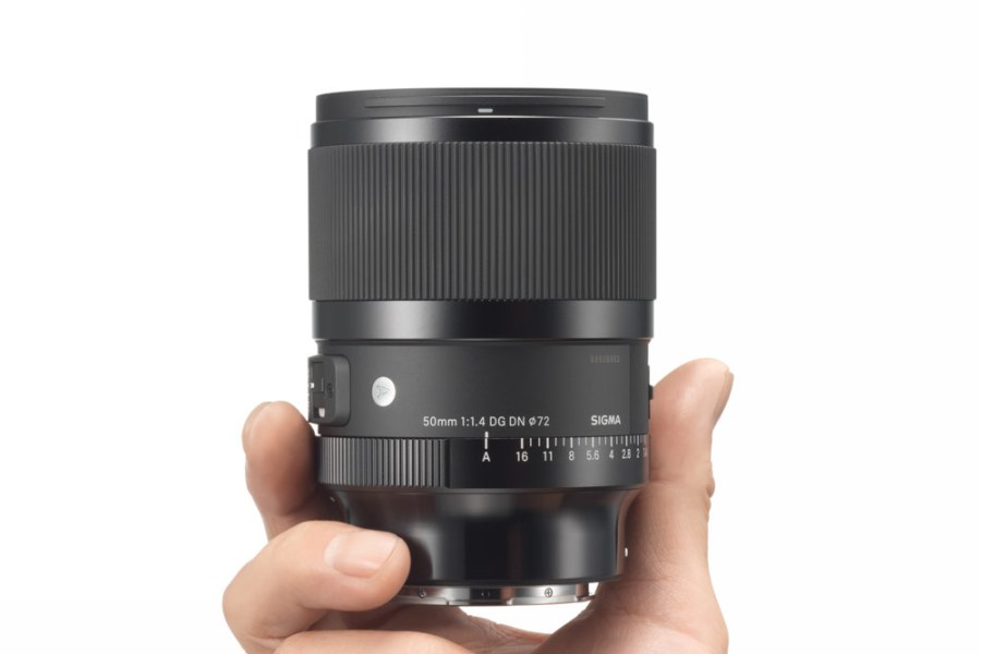 The new Sigma 50mm F1.4 DG DN Art for L-Mount and Sony E-Mount mirrorless cameras in hand.