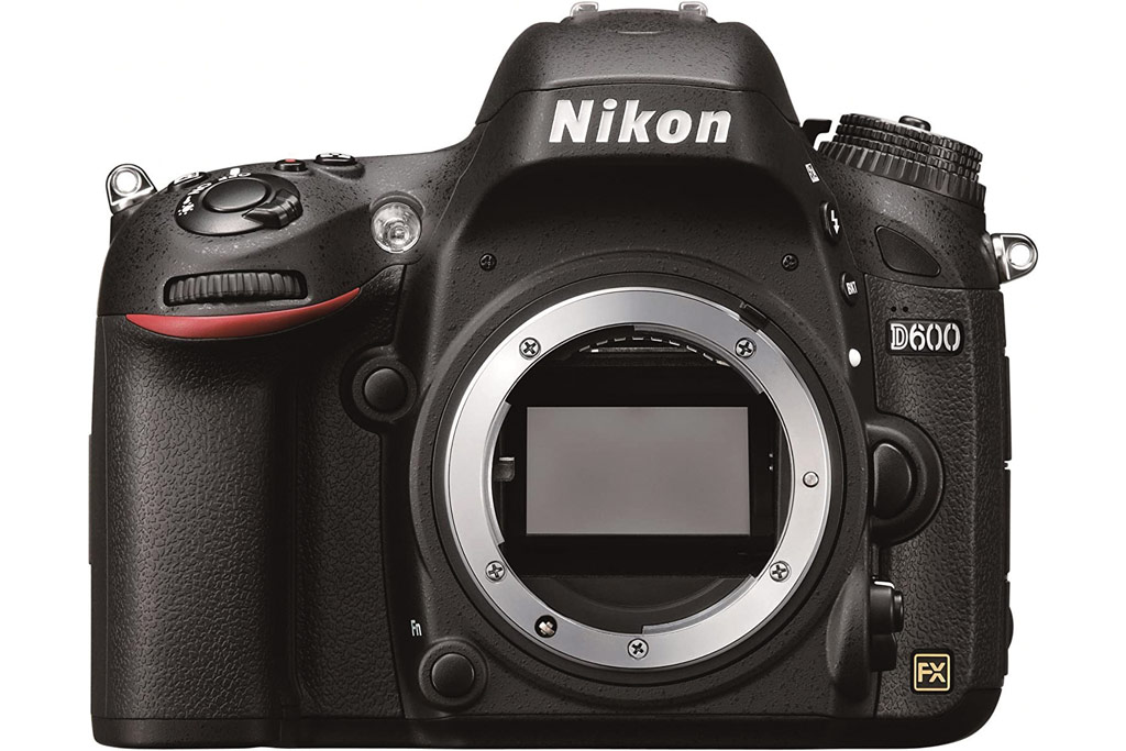 Best used DSLRs Nikon D600 DSLR
