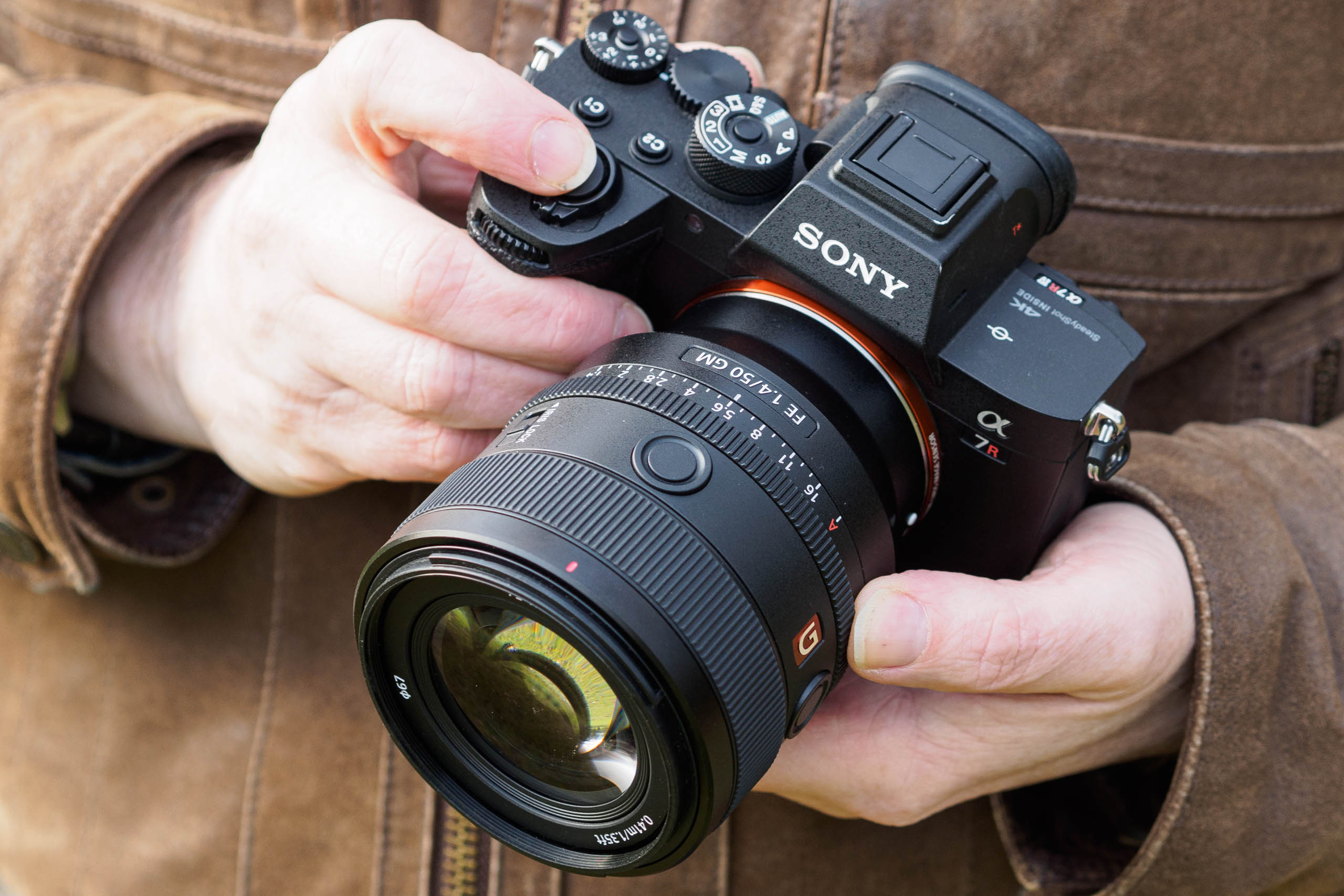 sony e mount lens 50mm 1.4