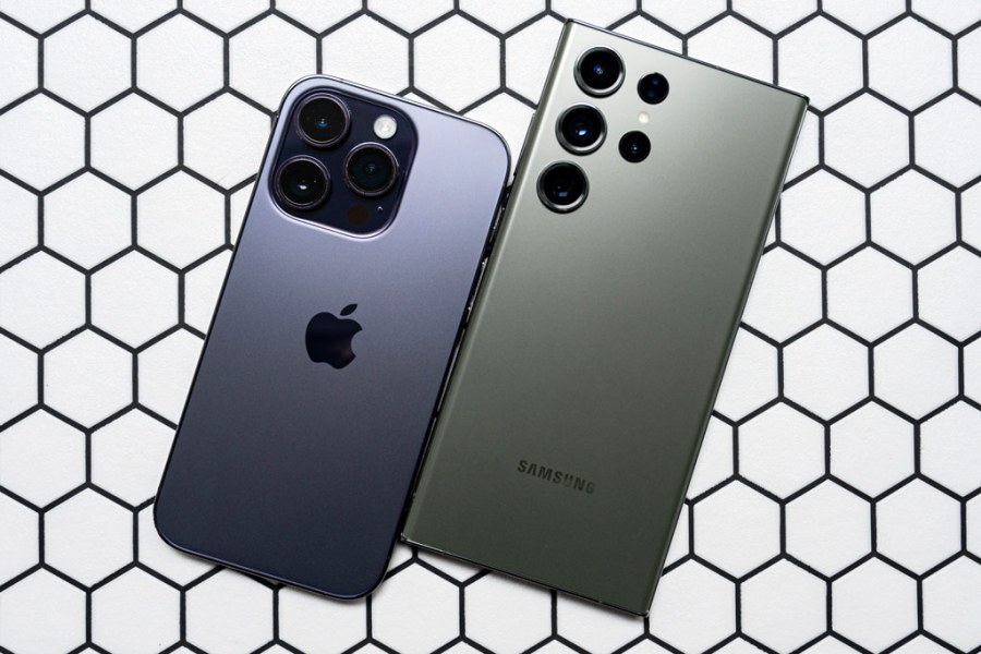 iPhone 14 Pro vs Samsung S22 Ultra: which is best for photographers? -  Amateur Photographer