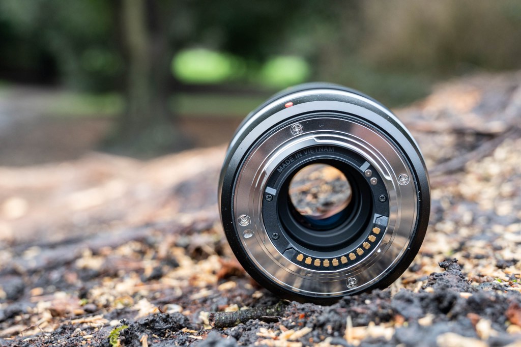 OM System M.Zuiko ED 90mm F3.5 Macro IS PRO back view Lens Review